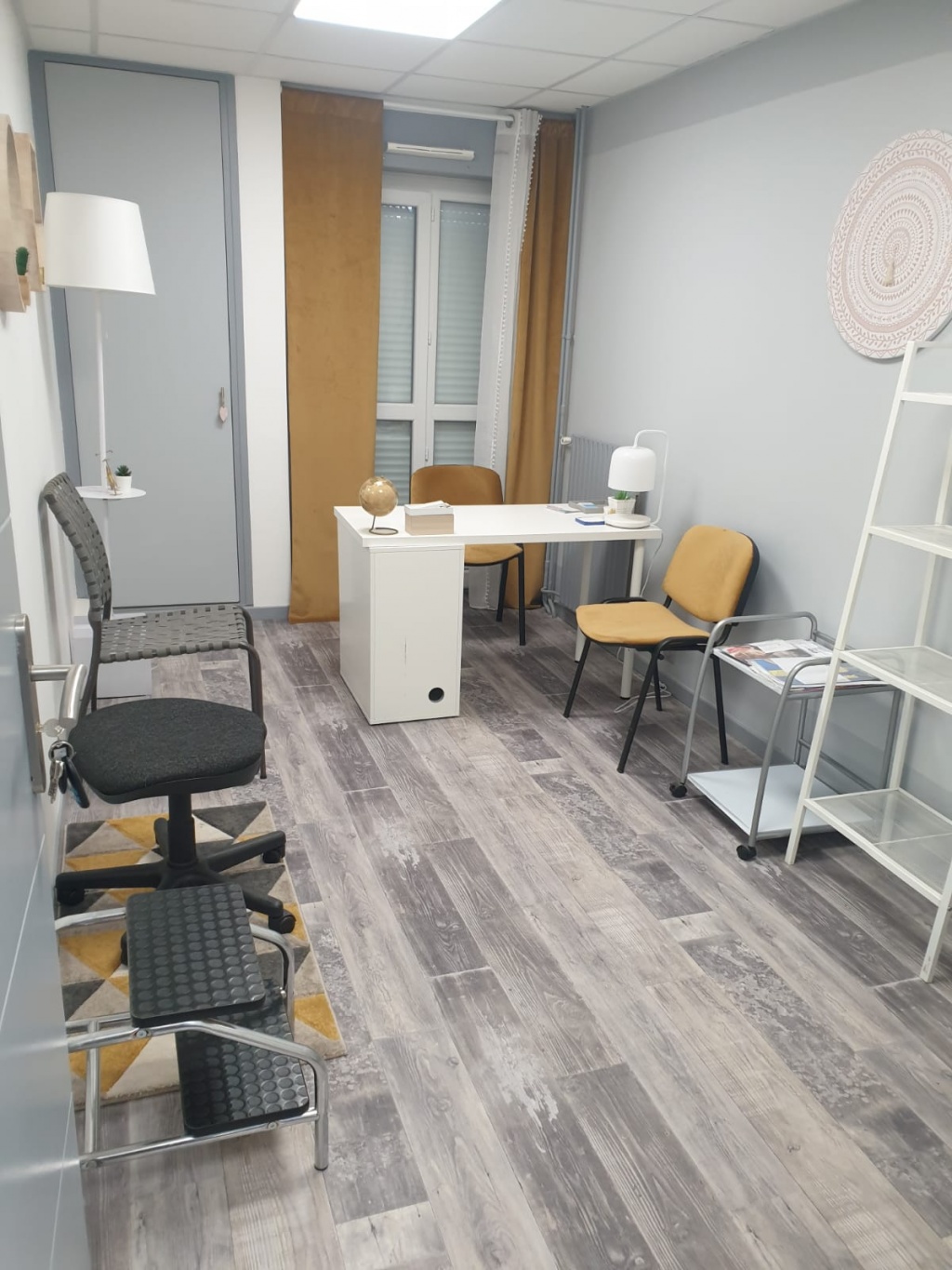 salle dans cabinet pluridisciplinaire