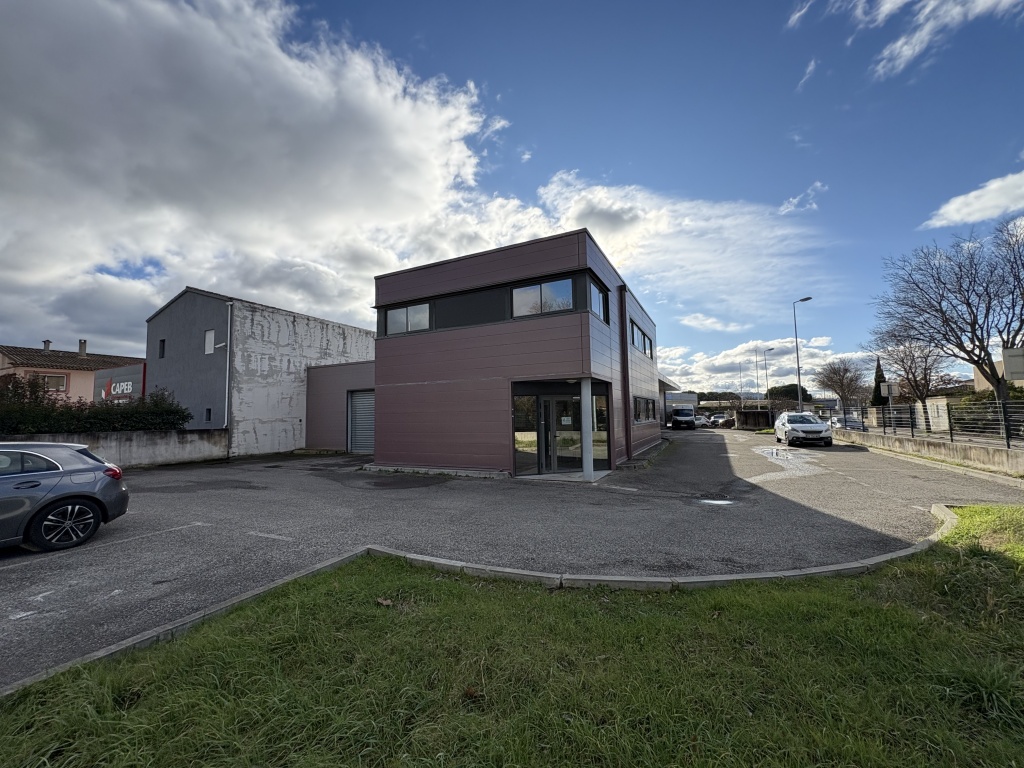 Local de 160 m2 à partager