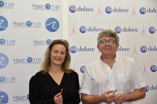 Laurence Adjadj (Présidente de l'Institut Hypnotim) et Laurent Gross (Président du CHTIP, Responsable Pédagogique de l'Institut In-Dolore) en co-animation de la formation EMDR-IMO Laurence Adjadj (Présidente de l'Institut Hypnotim) et Laurent Gross (Président du CHTIP, Responsable Pédagogique de l'Institut In-Dolore) en co-animation de la formation EMDR-IMO