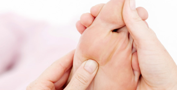 Soins palliatifs en réflexologie. Claire Lisiecki
